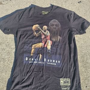 Mitchell & Ness Dennis Rodman Shirt
Men's Medium Black Chicago Bulls #91 NBA